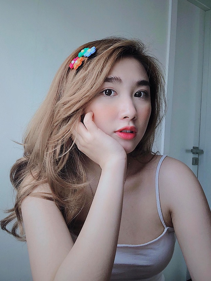 Nhan sắc của Thanh Mèo được CĐM khen ngợi "đẹp như thần tiên tỷ tỷ".