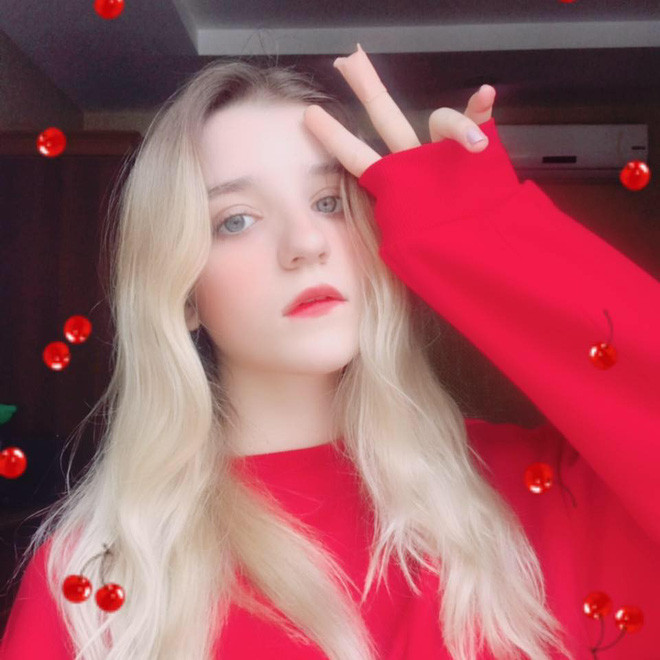 Đó chính là Milana Zavolokina, gái xinh người Nga sở hữu gần 900 ngàn lượt theo dõi và gần 8 triệu lượt yêu thích.