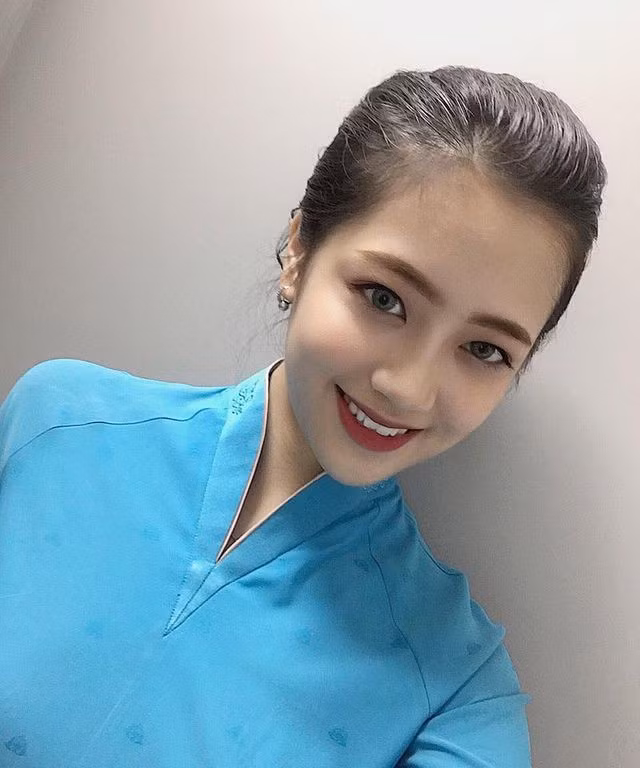 Thế nhưng, Khánh Linh đã luôn tự an ủi bản thân vượt qua tất cả, cô cũng may mắn khi nhận được sự quan tâm, giúp đỡ từ những người xung quanh.