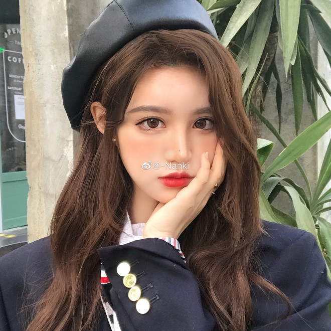 Sở hữu hơn 600 nghìn lượt theo dõi trên mạng xã hội nên bất kỳ tấm ảnh nào được hot girl Trung Quốc đăng tải cũng trở thành tâm điểm chú ý.