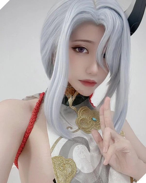 Các ý kiến chê bai chủ yếu xoay quanh việc cô lợi dụng việc khoe thân để câu view thay vì tập trung nghiêm túc cho việc cosplay. Số đông khán giả khác thì khá là yêu thích phong cách của Ain Nguyễn và sẵn sàng ủng hộ cô theo nhiều cách khác nhau.