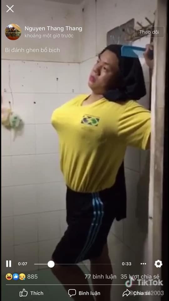 Nhìn thế này chắc phải "khẩu vị mặn" lắm mới nuốt trôi "tuesday" này.