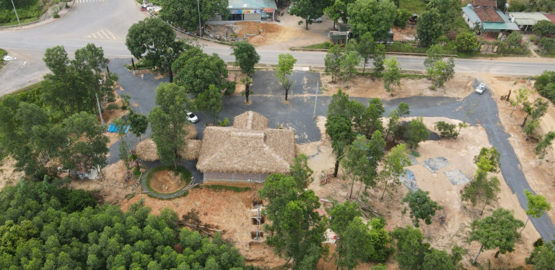 Ngôi nhà ngay khi vừa mới được xây nên đã trở thành nơi gợi nhớ ký ức của những cựu chiến binh khi về với đồng đội, về thăm lại chiến trường xưa.