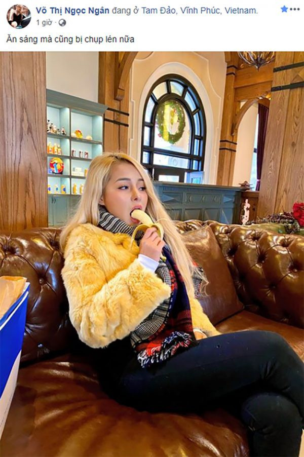 Chẳng kém gì bạn trai, Ngân 98 là hot girl tai tiếng bậc nhất trên mạng xã hội. Cuối năm 2019, cô nàng từng bị lộ clip nóng và nhanh chóng xác nhận, cho biết đó là sở thích riêng.