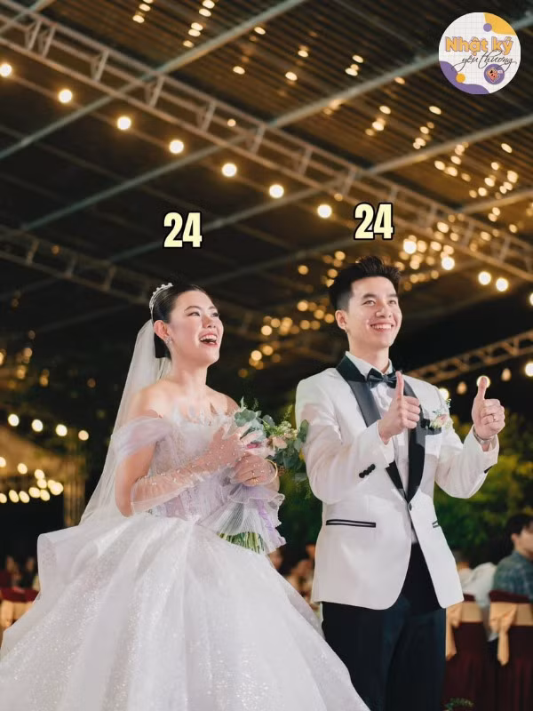 Trải qua bao khó khăn, cặp đôi quyết định về chung nhà vào năm 24 tuổi.