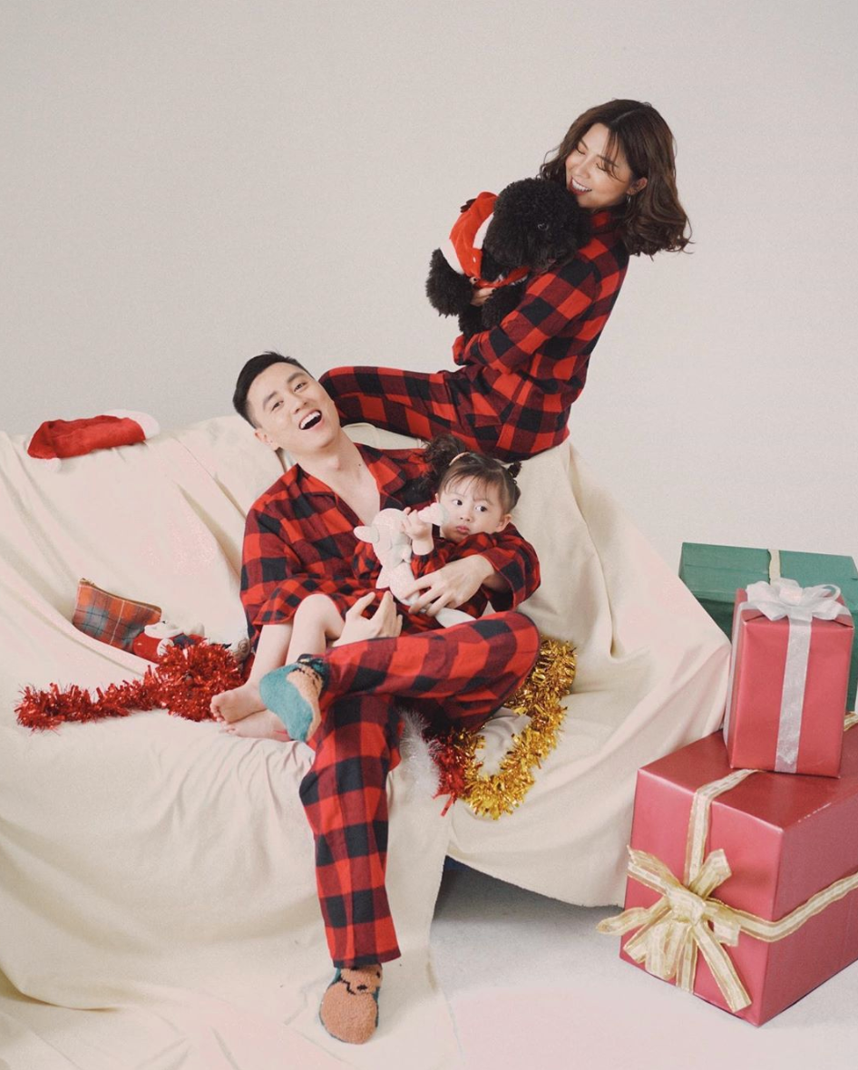 Bên cạnh công việc kinh doanh thời khá phát đạt với nhiều chi nhánh, cặp vợ chồng Kiên Hoàng và Heo Mi Nhon cũng đi đóng quảng cáo, làm KOL trên mạng xã hội.