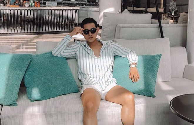 Trần Thái Linh (sinh năm 1989) là một trong những người tiên phong trong lĩnh vực đánh giá mỹ phẩm, tư vấn chăm sóc da ở Việt Nam. Chàng trai Hà Nội này cũng là một fashionista có tiếng với phong cách ăn mặc tối giản nhưng vẫn thời thượng.