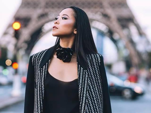 Việc trở thành bệnh nhân COVID-19 thứ 17 khiến cả con phố Trúc Bạch phải cách ly 14 ngày, gây bùng dịch nghiêm trọng. Chính vì lẽ đó, cả hai chị em rich kid bị "ném đá" vô cùng dữ dội.