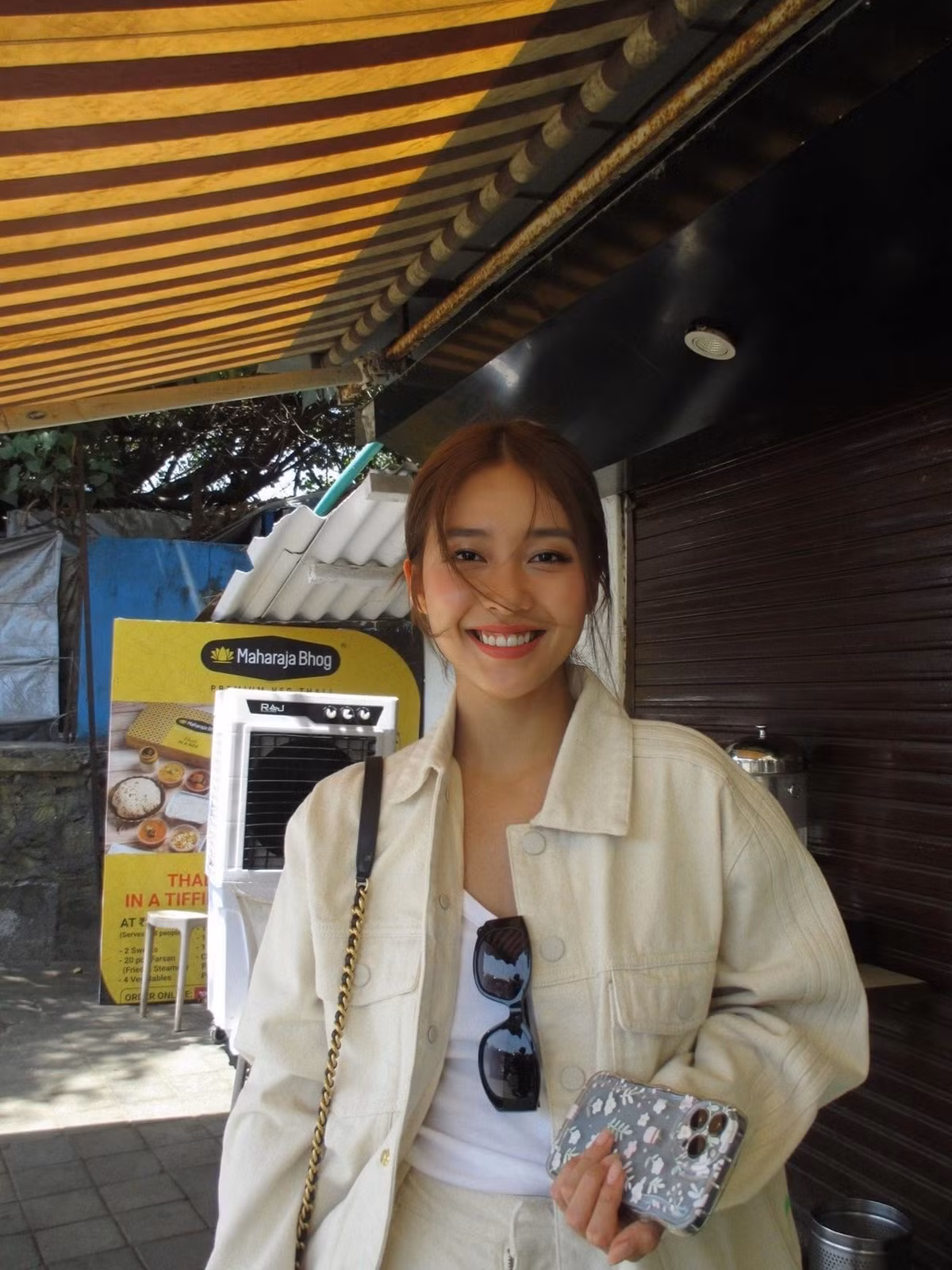 Được rèn luyện từ nhỏ nên với nữ diễn viên sinh năm 1997, bộ môn boxing vẫn là một phần không thể thiếu trong cuộc sống. Luyện tập với boxing hằng ngày cũng là cách cô rèn luyện thể lực, giúp cơ thể luôn săn chắc, khoẻ mạnh.