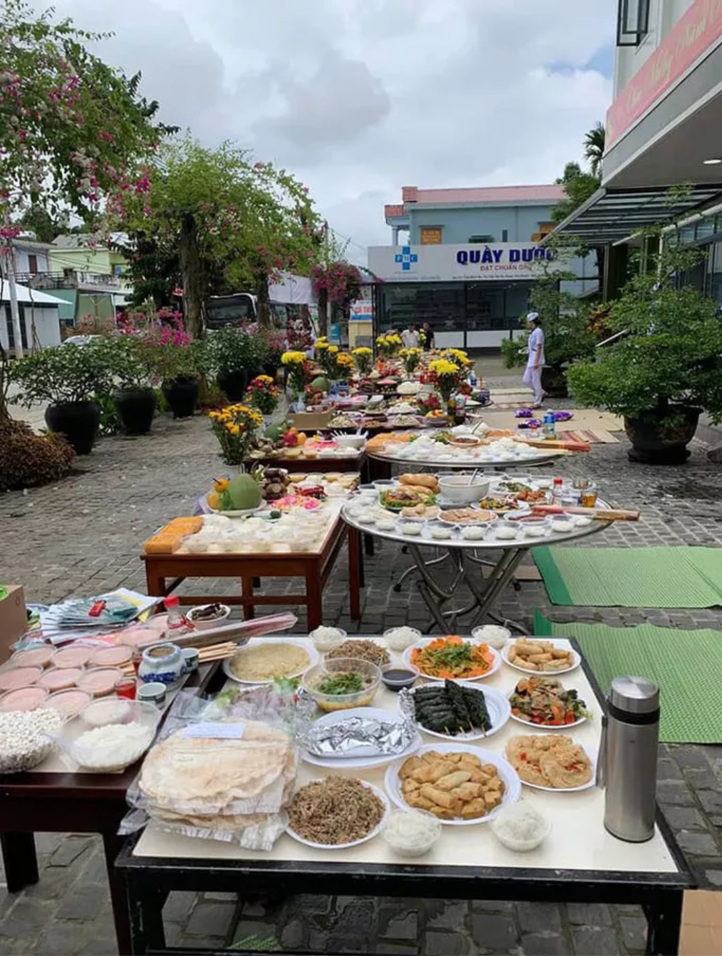 Quang Nam: Lanh dao benh vien noi ve viec cung bai 12 mam co