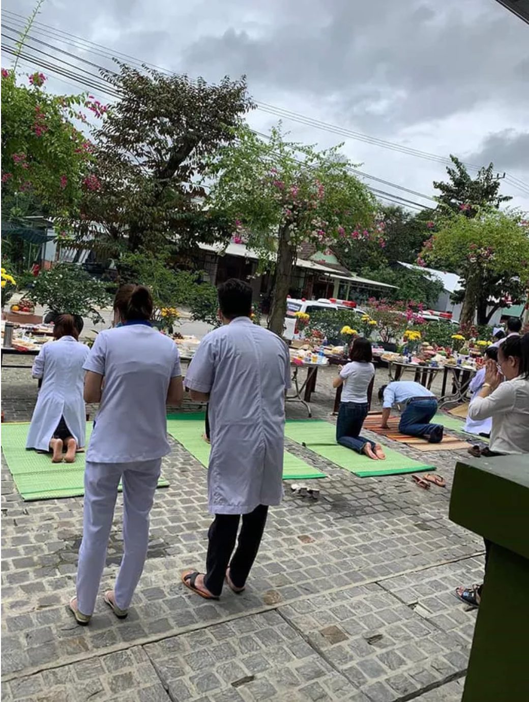 Quang Nam: Lanh dao benh vien noi ve viec cung bai 12 mam co-Hinh-2