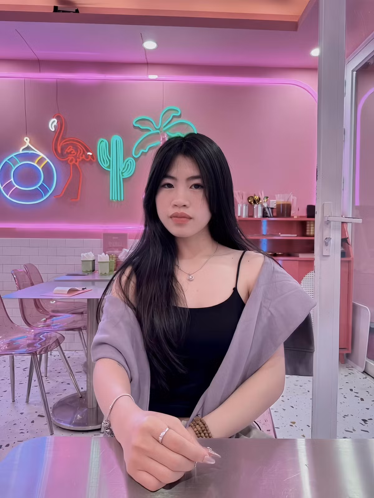 Có ai nhận ra, đây là "ngôi sao" đang lên của bóng đá nữ Việt Nam hay không?