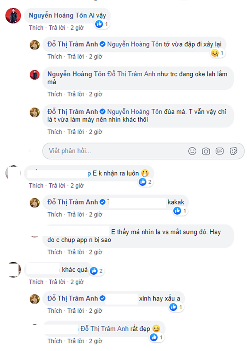 Bên dưới phần bình luận, rất nhiều bạn bè của Trâm Anh tỏ ra khá bất ngờ với ngoại hình mới của cô nàng. Giải đáp thắc mắc của mọi người, hot girl quê Thanh Hoá cho biết do bản thân chụp ảnh mà không đeo kính áp tròng, cùng với việc mới sửa lại cặp chân mày nên gương mặt có hơi sưng hơn bình thường.