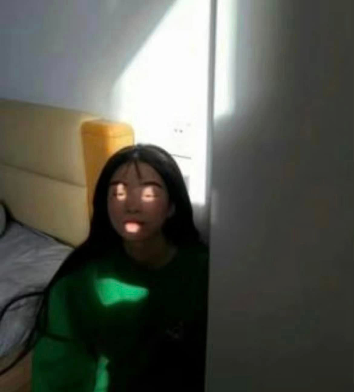 Trong nhiếp ảnh, quan trọng nhất là ánh sáng.