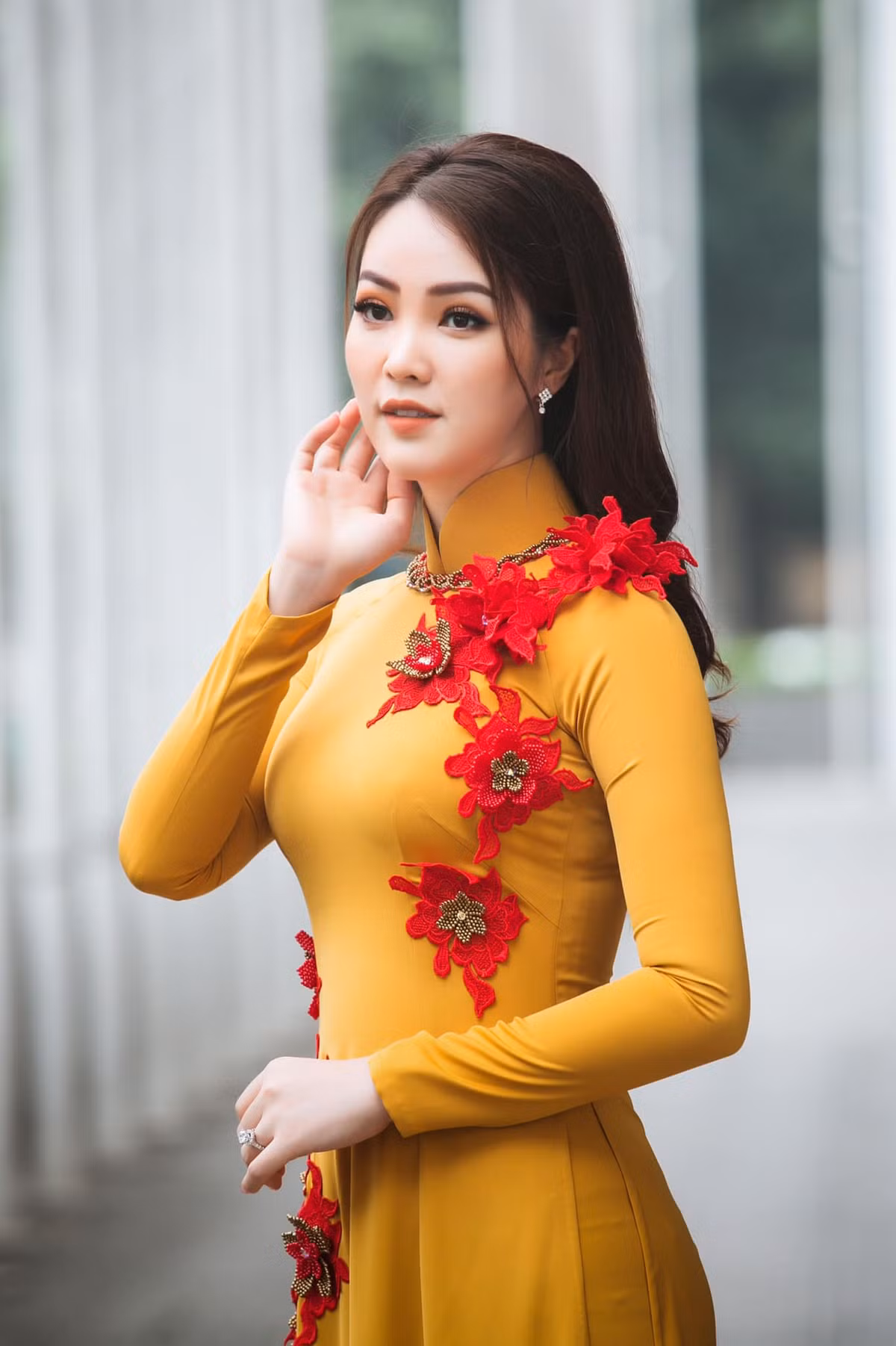 Chồng của nữ MC VTV là kỹ sư xây dựng và là giám đốc của một công ty bất động sản lớn.