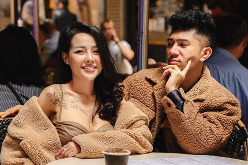 Ngân 98 và Lương Bằng Quang thường xuyên chia sẻ những khoảnh khắc tình cảm "nóng bỏng", không ngại ngần thừa nhận chuyện phẫu thuật thẩm mỹ.