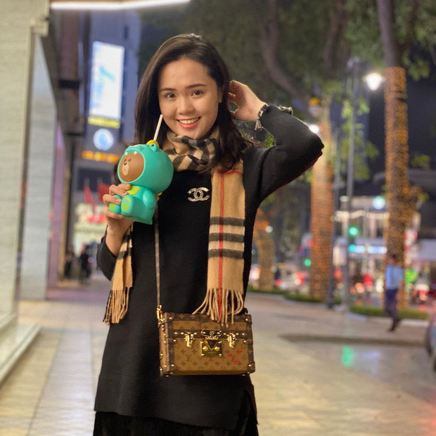 Dù đang trong thời gian thai kỳ nhưng Quỳnh Anh vẫn cực kỳ xinh đẹp, thậm chí nhuận sắc hơn cả thời con gái.