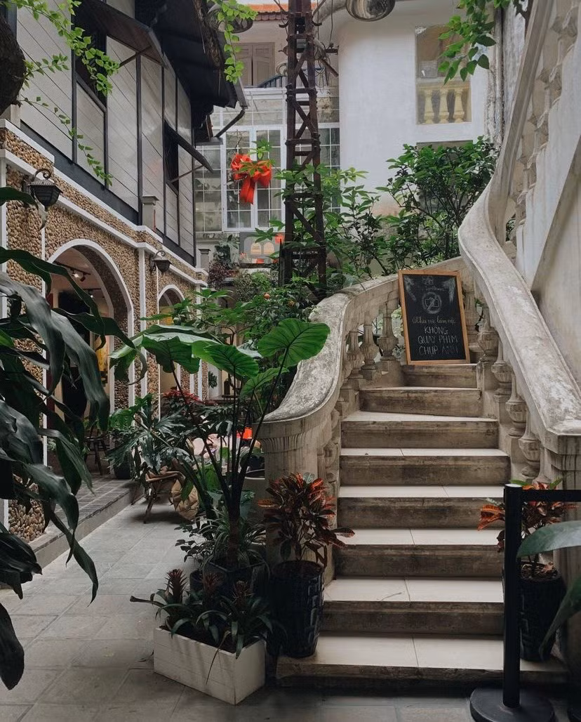 3 quan cafe muoi cuc hot khong the bo qua o Ha Noi-Hinh-4