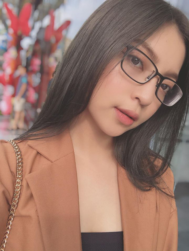 Lộ bằng chứng chia tay Quang Hải, Nhật Lê có ngay tình mới Lo bang chung chia tay Quang Hai, Nhat Le co ngay tinh moi