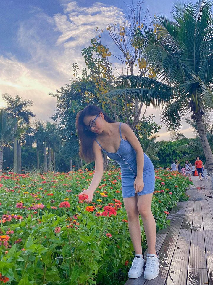 Thế nhưng, cuộc tình đẹp giữa Quang Hải và Nhật Lê đã tan vỡ sau hơn 3 năm cả hai công khai hẹn hò khiến người hâm mộ tiếc nuối.