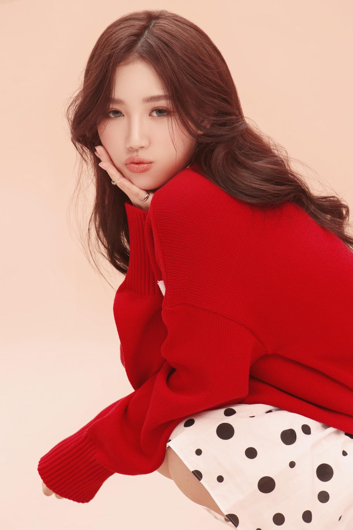 Với ngoại hình xinh xắn, giọng hát kẹo ngọt và chuyên hát những bản tình ca nhẹ nhàng, Amee được khán giả ưu ái gọi với cái tên "thánh nữ thả thính". Dự đoán trong năm 2020, hot girl sẽ còn toả sáng hơn nữa.