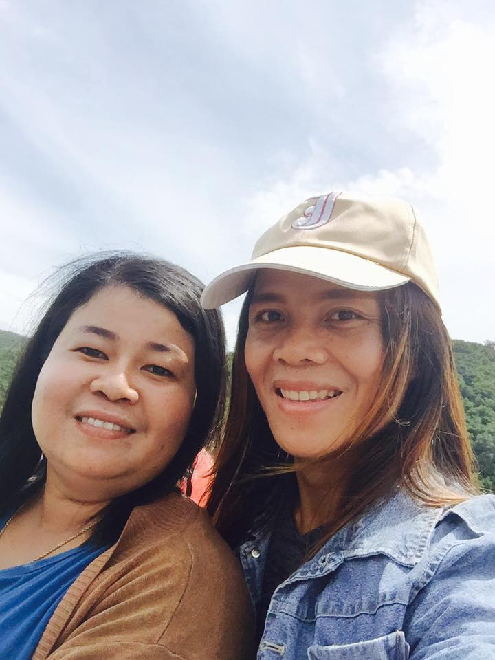 Nhiều người cho rằng người hâm mộ chỉ nên tập trung vào chuyên môn, cổ vũ tinh thần các cầu thủ. Cầu thủ xinh có thể khen nhưng nếu không được ưa nhìn thì cũng nên lịch sự.