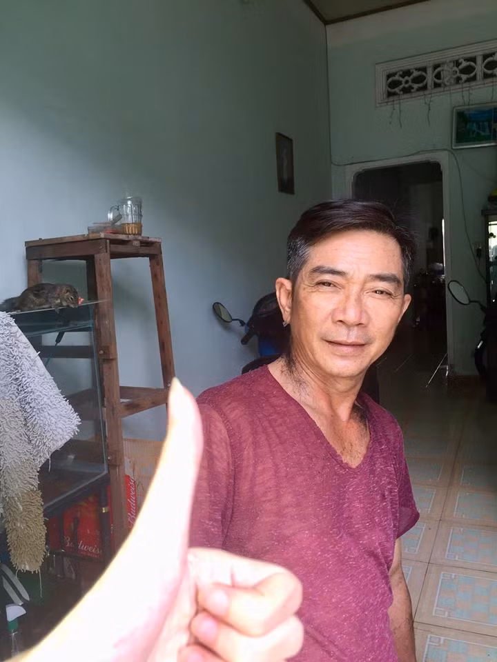 May mắn ông bố này có một cô con gái khá khéo tay, thành quả không hẳn là đẹp xuất sắc nhưng vẫn trong mức chấp nhận được. Người bố hài hước còn cho rằng "Cơ bản là đẹp trai, phong độ chỉ nhất thời đẳng cấp mới là mãi mãi".