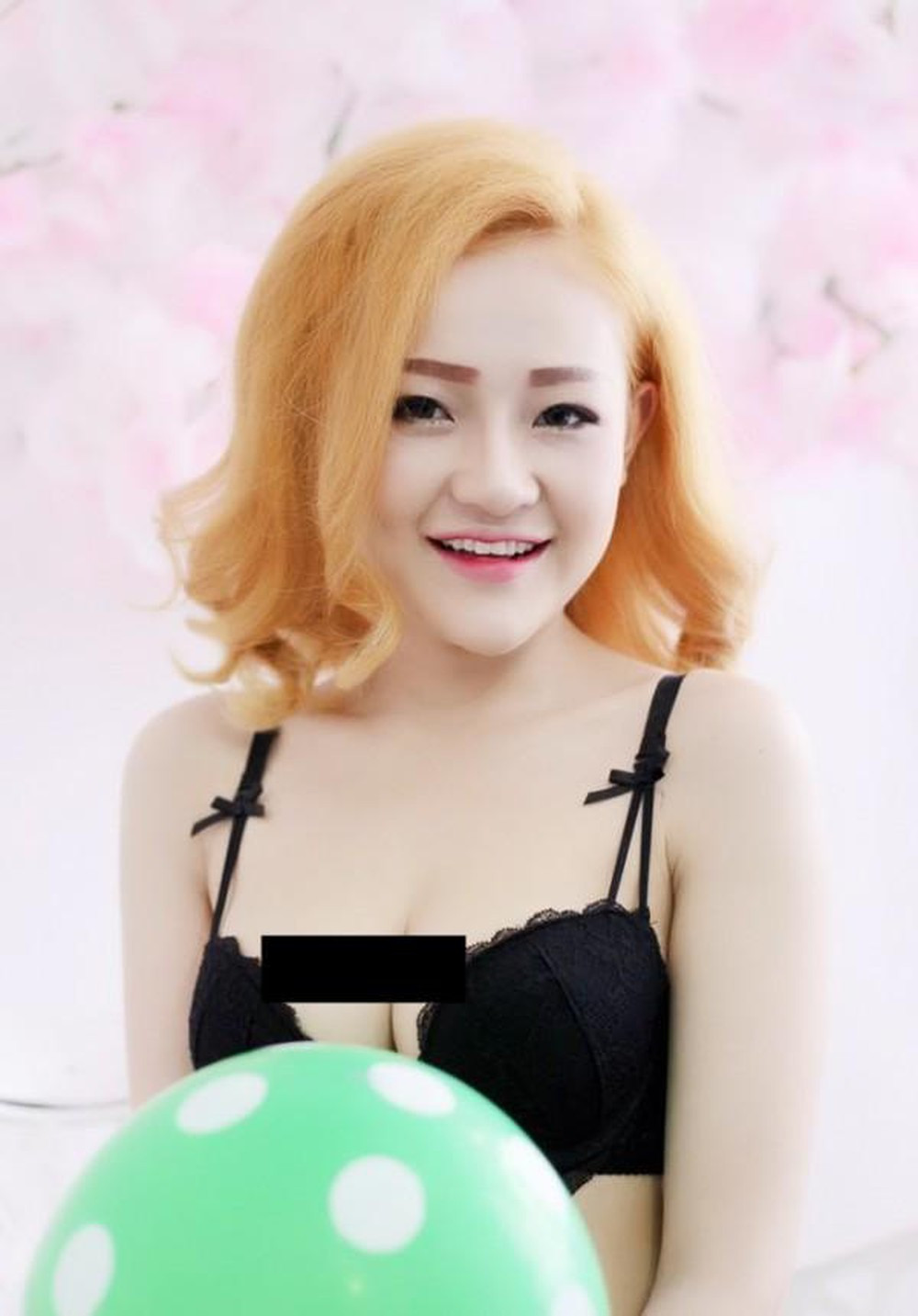 Hot girl Bình Định từng bị tìm ra ảnh quá khứ kém xinh khi chưa động chạm vào da kéo.