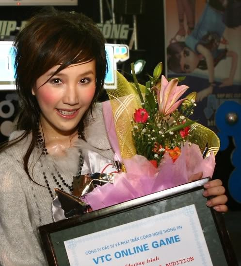 Nổi lên như một trong những hot-girl nổi bật của cuộc thi Miss Auditon (sau này là Miss Teen), Bảo Thy debut với những bản nhạc Kpop được viết lại lời Việt. 10 minutes là ca khúc mang Bảo Thy đến gần với khán giả và cũng là một trong những bản nhạc được yêu thích thuộc thể loại teen-pop.