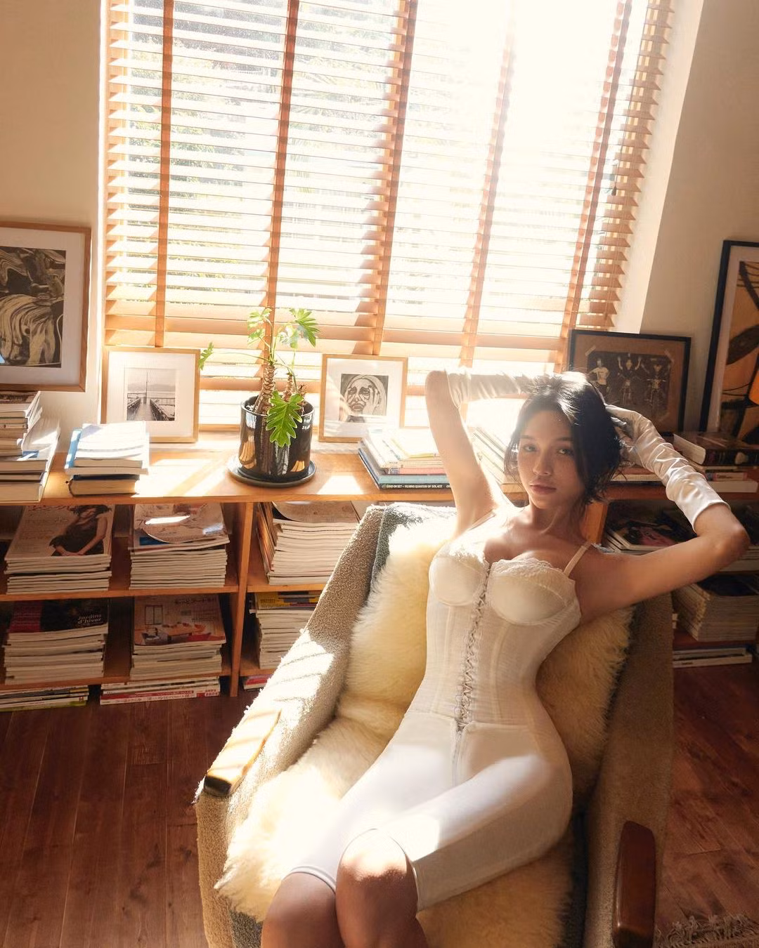 Chẳng những có gương mặt xinh đẹp, Ling Han còn sở hữu vóc dáng ấn tượng