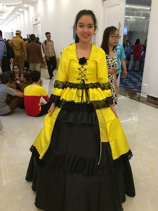 Tuy nhiên, việc không sử dụng các phần mềm sửa ảnh của Thùy Dương được dân mạng khen ngợi vì dám sống thật với bản thân "có sao dùng đó".