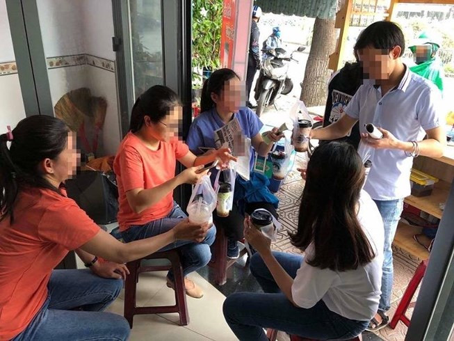 Dan tinh hoang mang vu nhap vien vi tac ruot, nghi do tra sua tran chau-Hinh-4