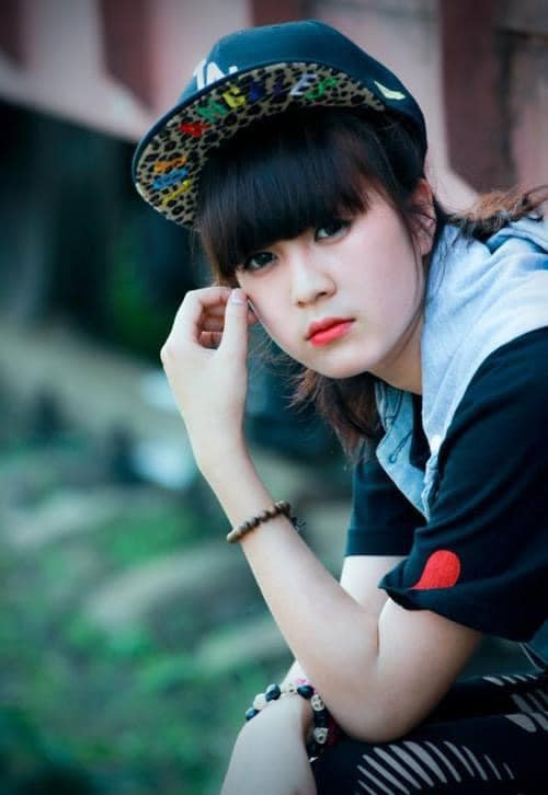 Thủy Sún từng lọt vào top 20 cuộc thi Duyên dáng Hà Thành 2014.