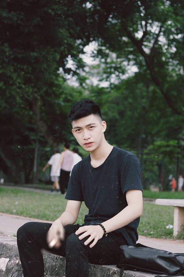 "Tên cướp to con nên chắc tranh chấp lâu thêm một chút cũng lo phết đấy. Chẳng cần gì nhiều chỉ cần thấy mình có ích, làm được việc tốt là vui lắm rồi" - Đức Huy nói thêm.