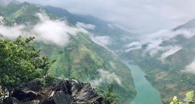 Cảnh đẹp hoang sơ của đèo trước khi bị bê tông hoá