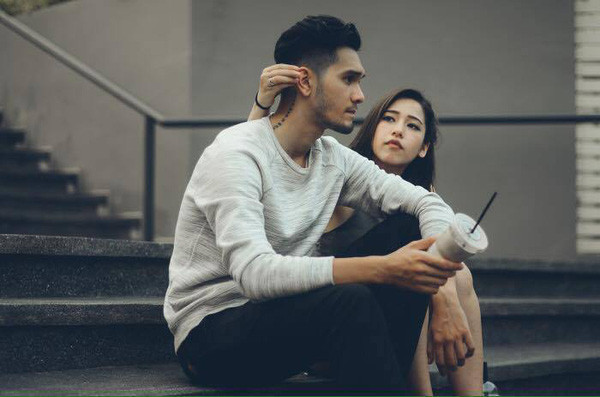 Khác với những chàng trai con lai khác, Nhikolai Đinh lại chọn con đường đi vào showbiz với biệt danh “Nam thần lai Nga”.