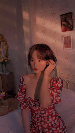 Gương mặt nữ tính, sắc sảo, body thon gọn mảnh mai của Miu Lê khiến ai cũng bất ngờ (Ảnh: FBNV).