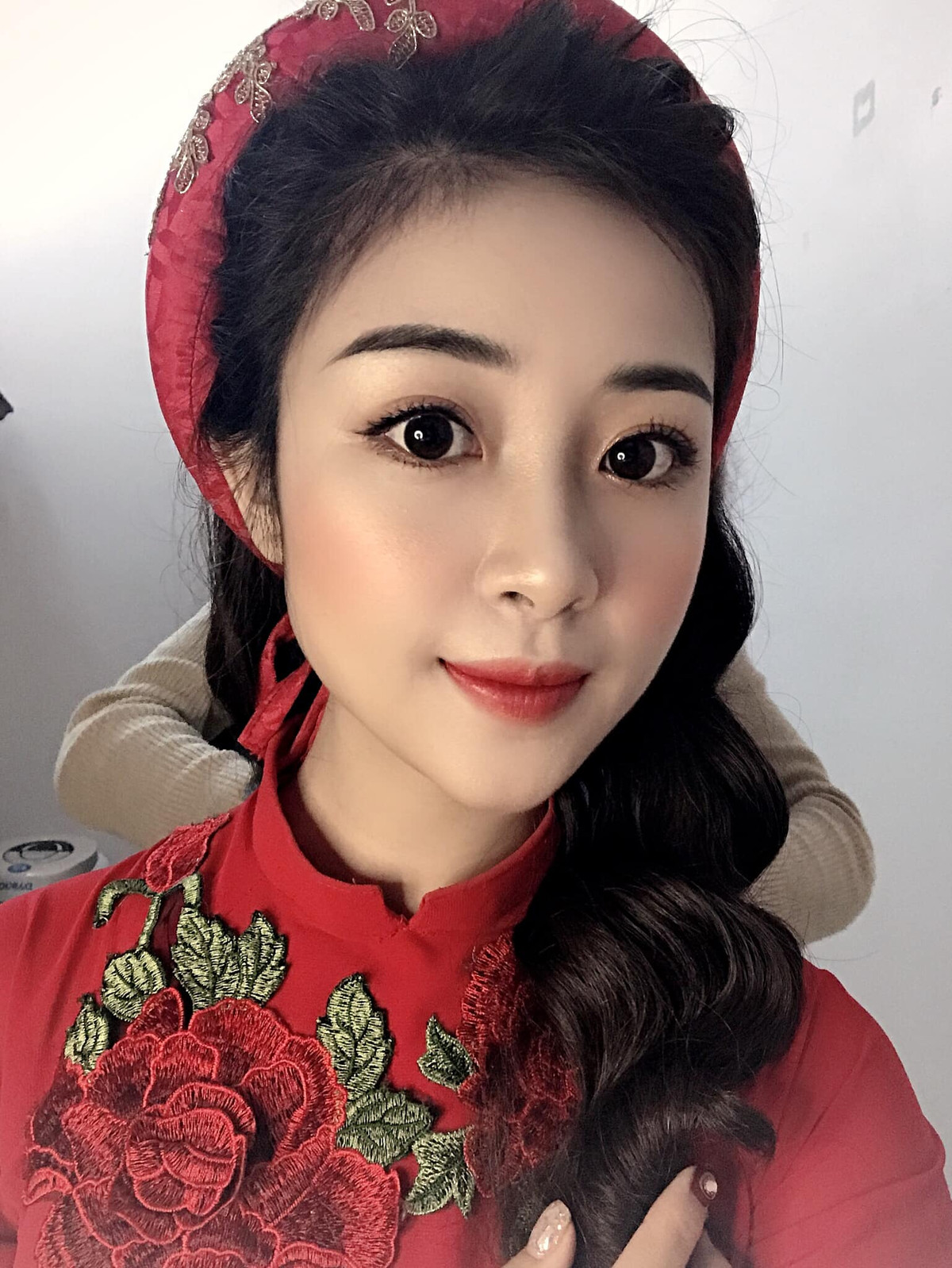 Trước đó, Phan Văn Đức và Võ Nhật Linh dính tin đồn có bầu nên phải cưới chạy bởi cặp đôi mới chính thức hẹn hò được 5 tháng và bất ngờ thông báo kết hôn vào cuối năm 2019.