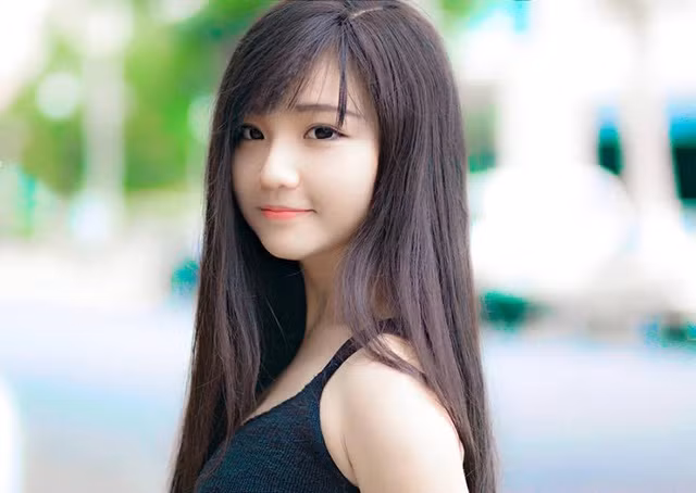 Cô nàng tên Hải Yên (sinh năm 1993, quê Gia Lai), lúc đó đang theo học Đại học Công nghệ TP.HCM.