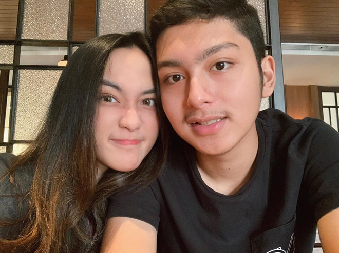 Bạn trai của Hutagaol là Marion Hutagalung là thế hệ thứ 3 của doanh nghiệp vận tải nổi tiếng ở Indonesia - Arion Paramita Holding. Anh chàng từng theo học khoa Luật, Đại học Gadjah Mada và hiện kinh doanh riêng thay vì tiếp quản sự nghiệp gia đình.