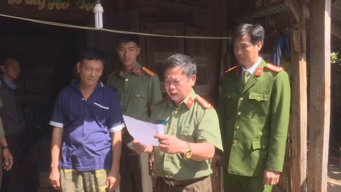 Phat hien doi tuong van chuyen mua ban so luong lon thuoc no-Hinh-3