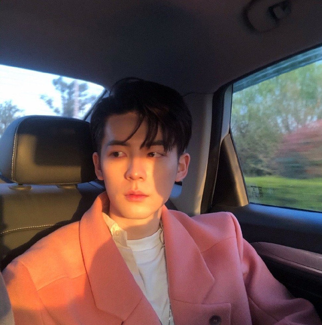 Trung Quốc từ lâu đã nổi tiếng là một đất nước có nhiều trai xinh gái đẹp, cứ bước chân ra ngoài cửa là "đã mắt" đến khi về nhà. Thế nhưng đây cũng là nơi có nhiều trường hợp hot boy, hot girl bị "bóc phốt" nhan sắc thật nhiều nhất.