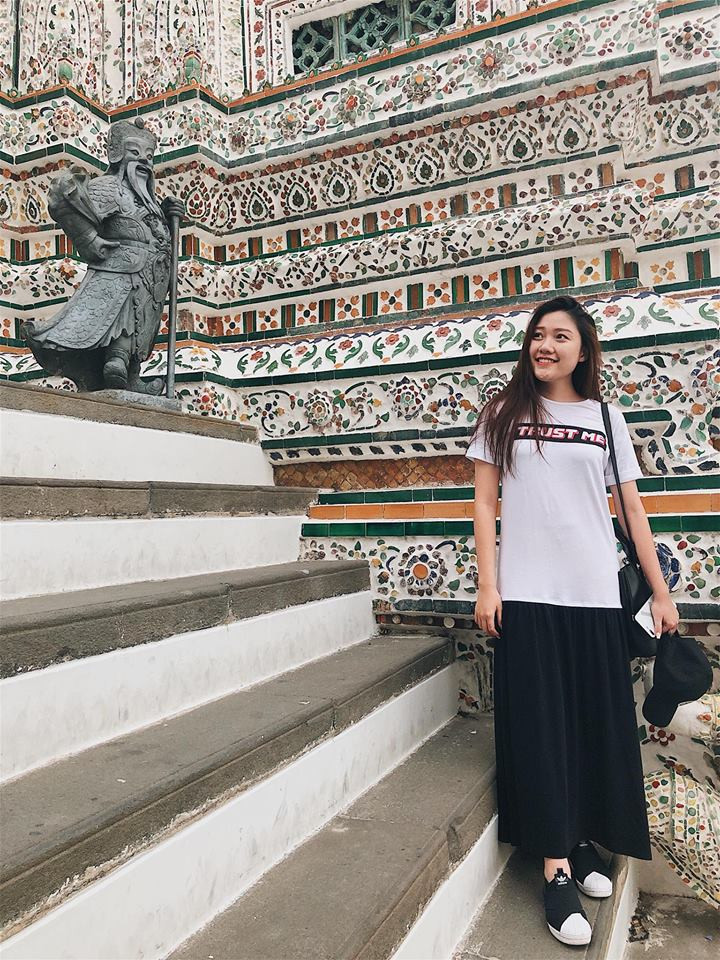 Đam mê nghệ thuật, muốn nối gót Trấn Thành - Hari Won, Huỳnh Ân quyết định theo học sân khấu kịch của nghệ sĩ Minh Trí để trau dồi kỹ năng diễn suất.