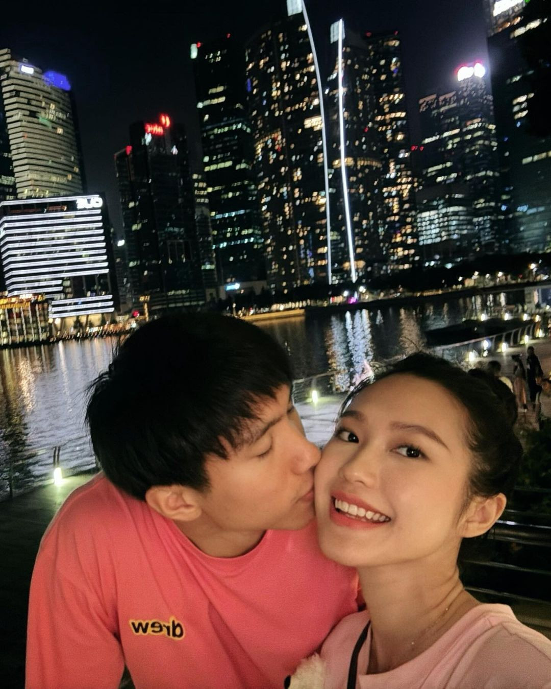 Doãn Hải My, 22 tuổi, quê Hà Nội, từng vào top 10 Hoa hậu Việt Nam 2020, giành giải Người đẹp tài năng. Cô tốt nghiệp Đại học Luật Hà Nội hồi tháng 5, hiện theo đuổi công việc người mẫu, kinh doanh.