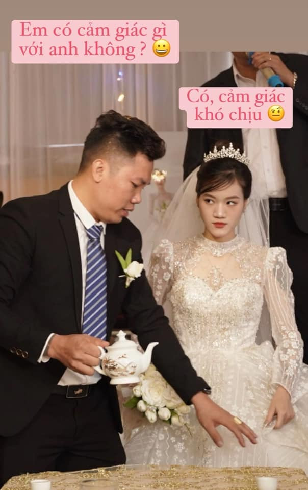 Ở dưới phần bình luận, nhiều người cũng đã thả những bức ảnh hài hước không kém. Nhìn là biết ngay cô dâu đang "rất có ý kiến" với chú rể rồi.