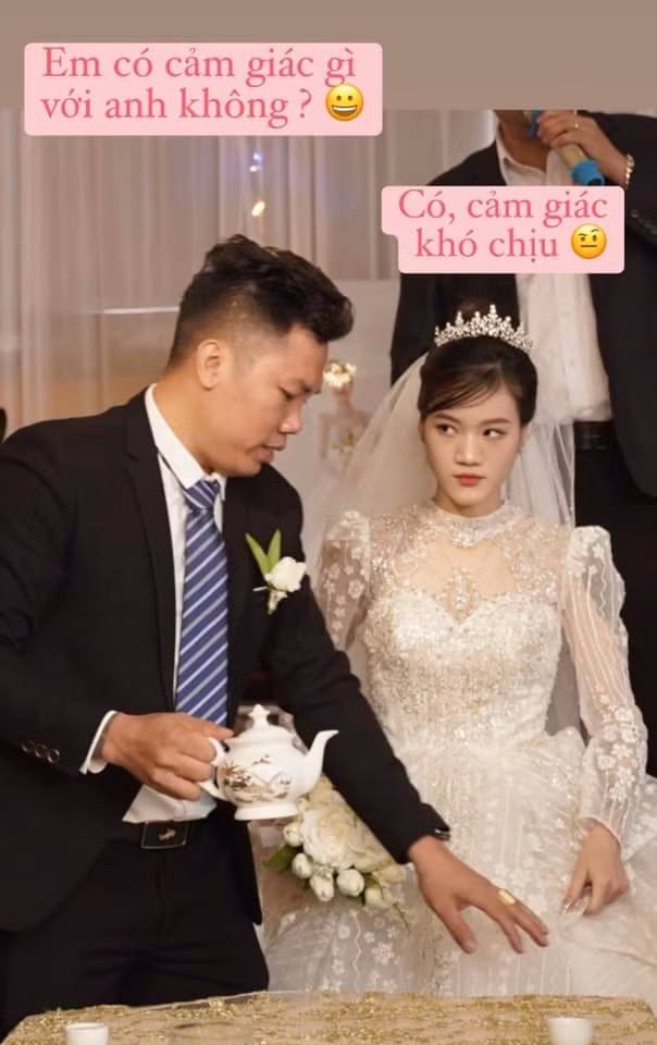 Ở dưới phần bình luận, nhiều người cũng đã thả những bức ảnh hài hước không kém. Nhìn là biết ngay cô dâu đang "rất có ý kiến" với chú rể rồi.