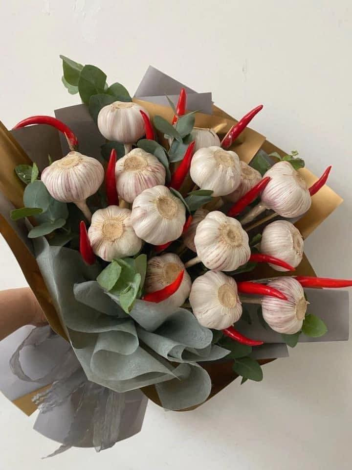 Bó hoa trừ tà...