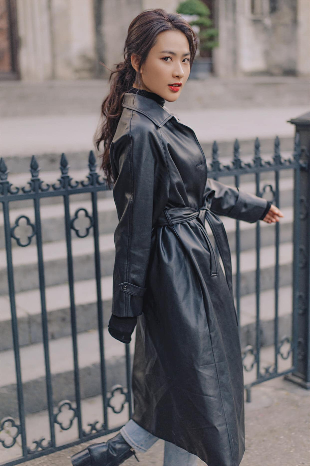 Minh Trang sở hữu chiều cao 1m70 nổi bật cùng dáng người mảnh khảnh.