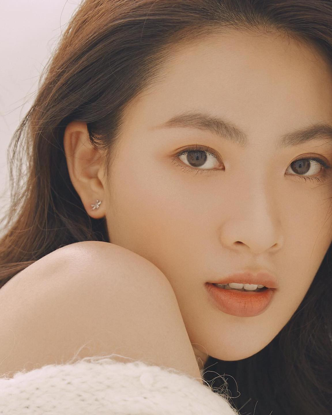 Ít ai biết rằng, Minh Trang cũng nghiện game, cô nàng đặc biệt yêu thích PUBG.