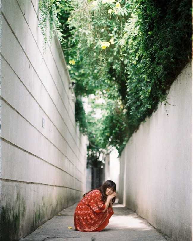 Thế nhưng mới đây, nhiều người cho biết con ngõ sống ảo ở Hồ Tây đã không còn nữa khiến nhiều "tín đồ sống ảo" hết sức lo lắng.